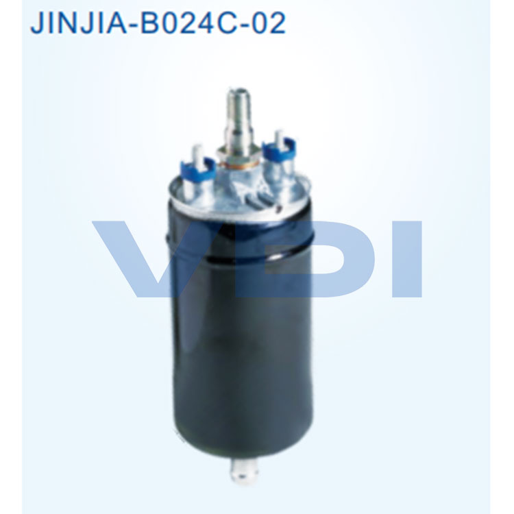 Quais são as práticas de manutenção recomendadas para a bomba de combustível elétrica 95962010200?